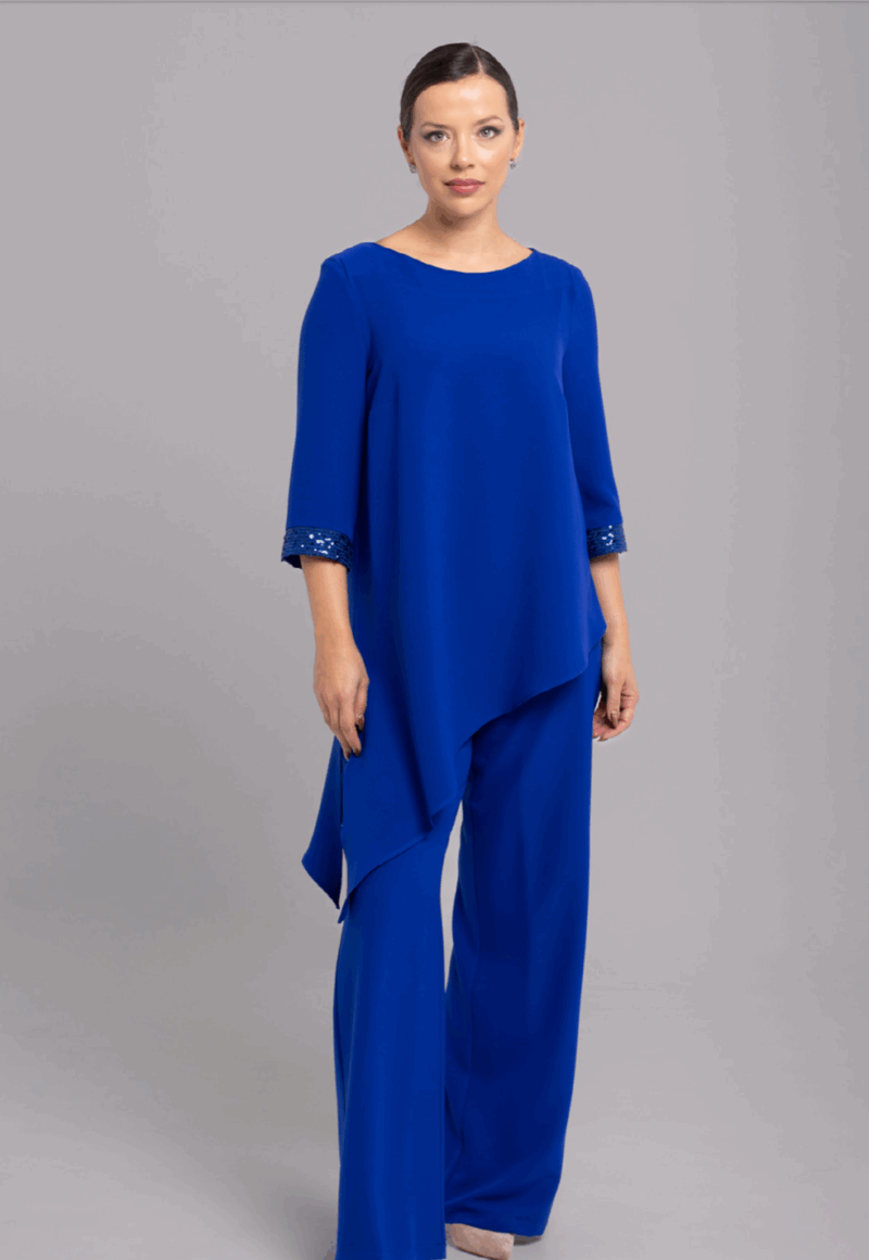 Conjunto ALBORAN azul de CAPAMI (Colección AW26)